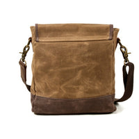 Bandolera Ejecutiva Manzano Café – Yute| Elegante y Funcional | SANTINI
