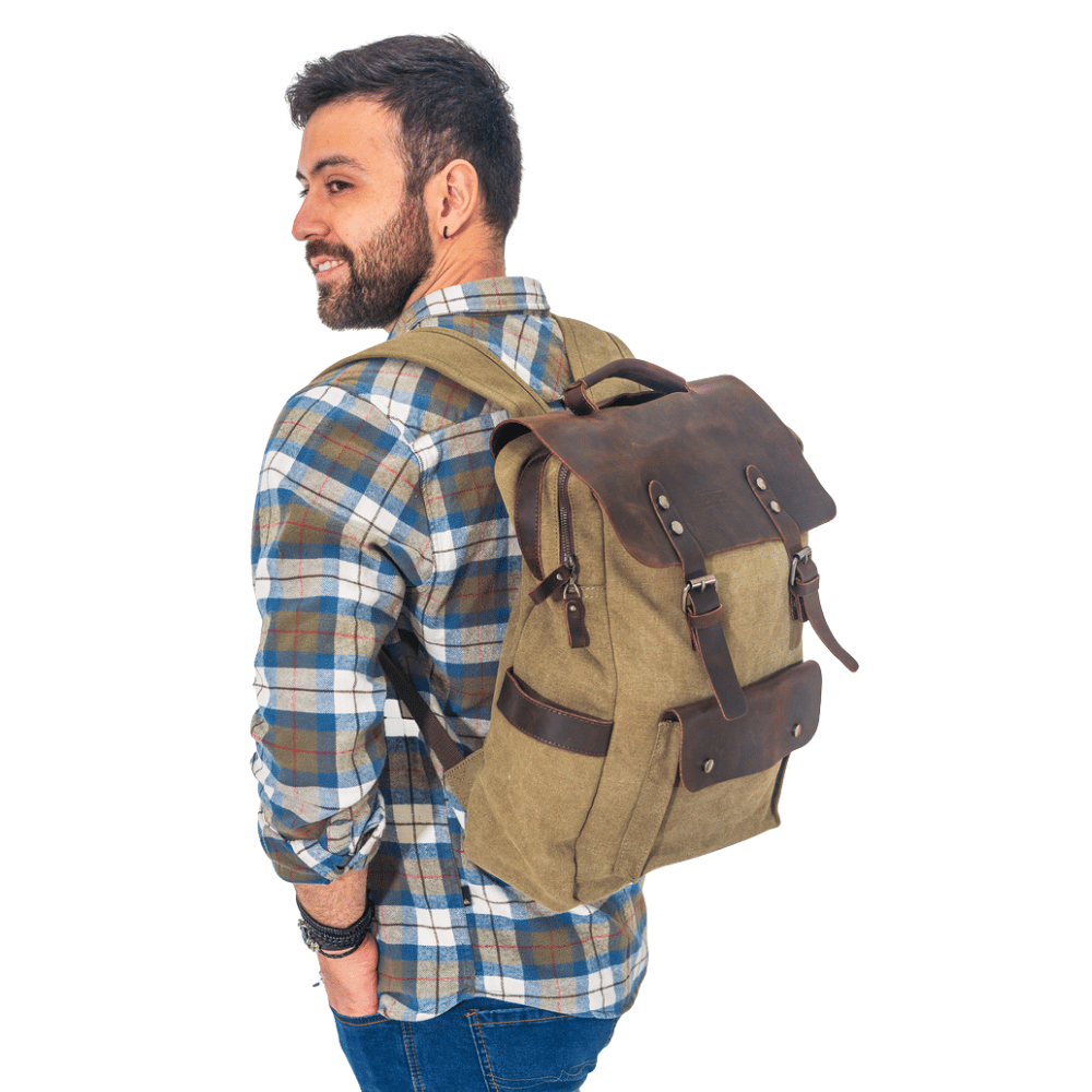 Mochila Verde Militar de Lona y Cuero Real | Resistente, Elegante y Funcional